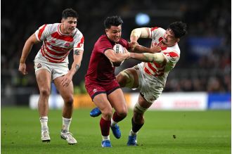England struggles to find its true identity as coach Steve Borthwick faces ongoing challenges.