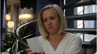 Ruby in Emmerdale is distressed to learn about a new cancer diagnosis.
