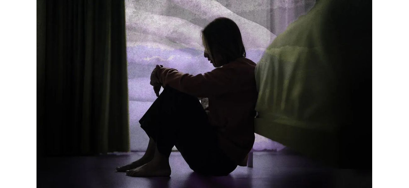 UK domestic abuse decreases by 6%, but over 2.3 million victims remain.