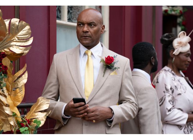 Colin Salmon shares the names of former EastEnders stars whom he greatly admired.