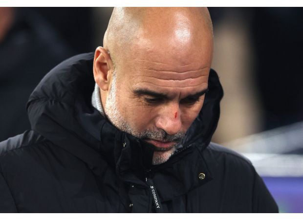 Body language expert says Man City coach Pep Guardiola is struggling and unable to improve the team.