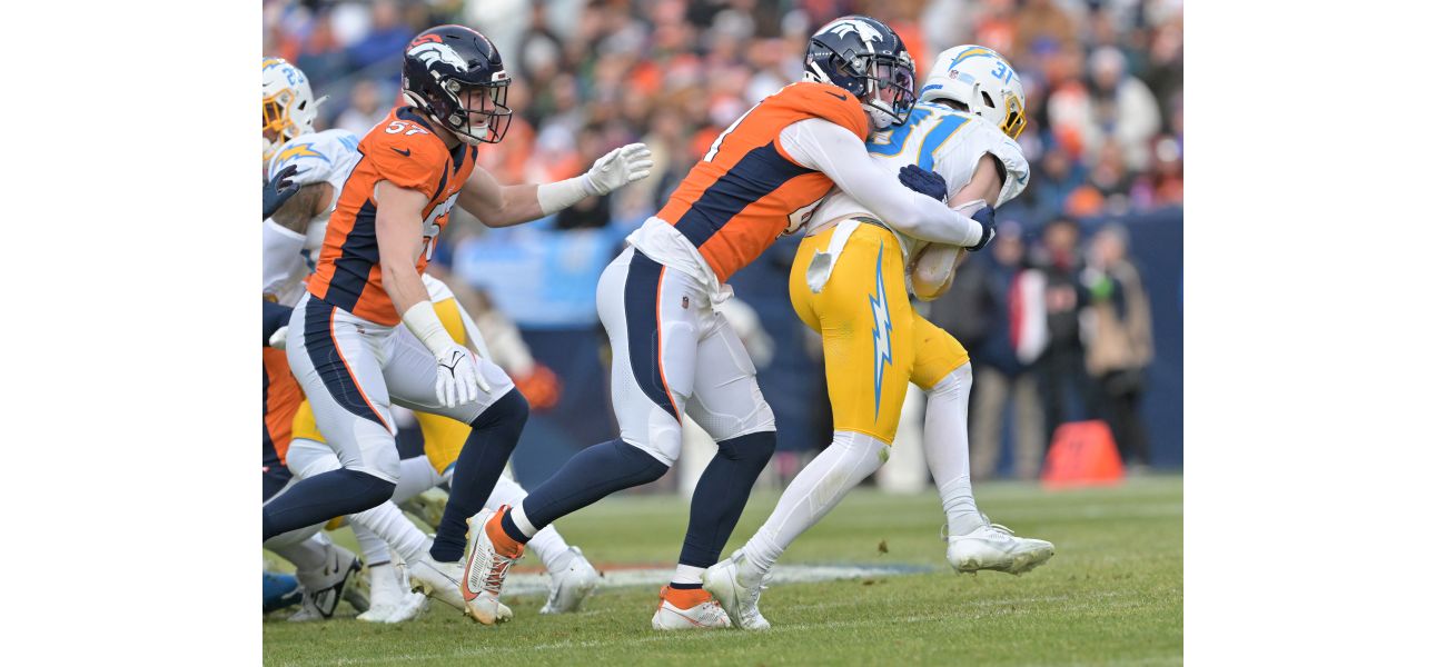 Cooper says Sanders will do well on the Broncos defense.