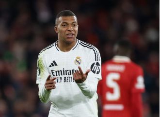Bale reaches out to Mbappe following poor game against Liverpool.