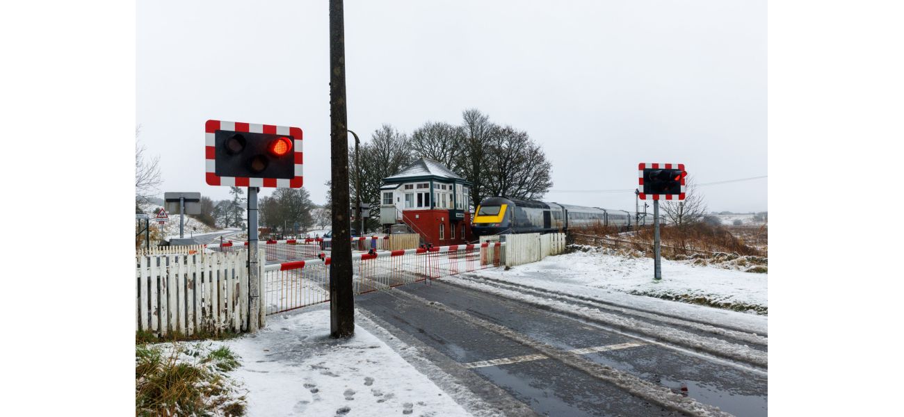 Meteorologists predict whether there will be snow in the UK next week.