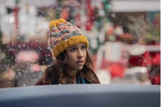 A new Christmas movie on Netflix beat Home Alone in ratings.
