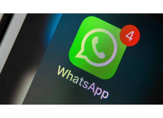 People are upset over a big change in WhatsApp chat that they dislike.