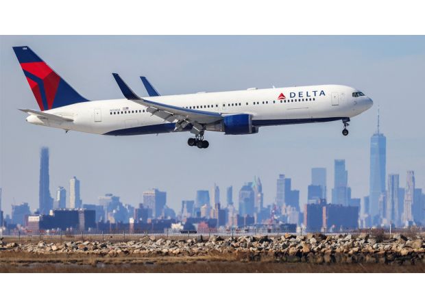 A stowaway manages to board New York to Paris flight amidst Thanksgiving chaos.