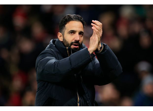 Hargreaves warns Amorim after Man United defeat Arsenal in Europa League.