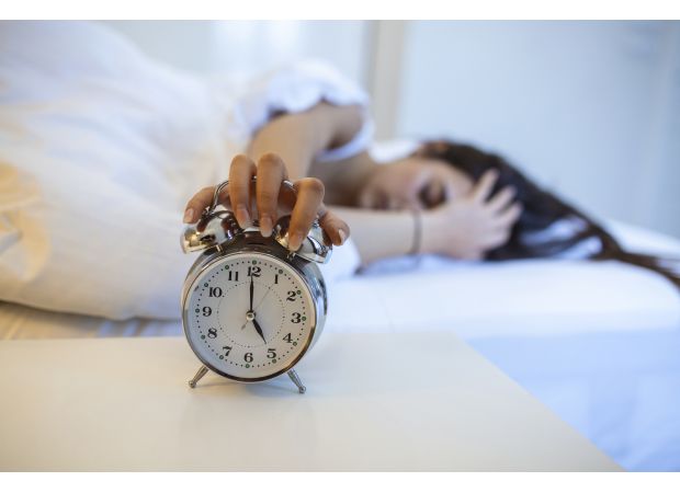 Irregular sleep schedule increases chances of heart attack and stroke.