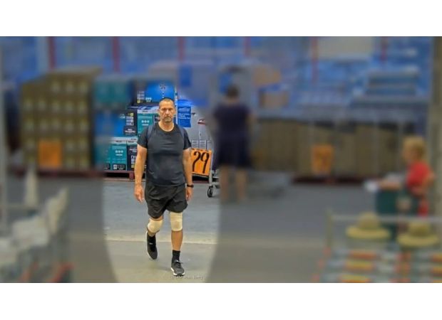 A man was found dead in a river and remains unidentified after a year, a case that is unprecedented.