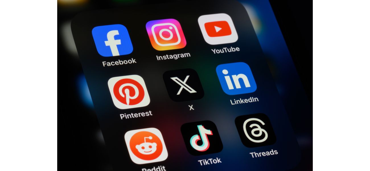 Australian children unable to use social media due to criticism of ineffective discussion.