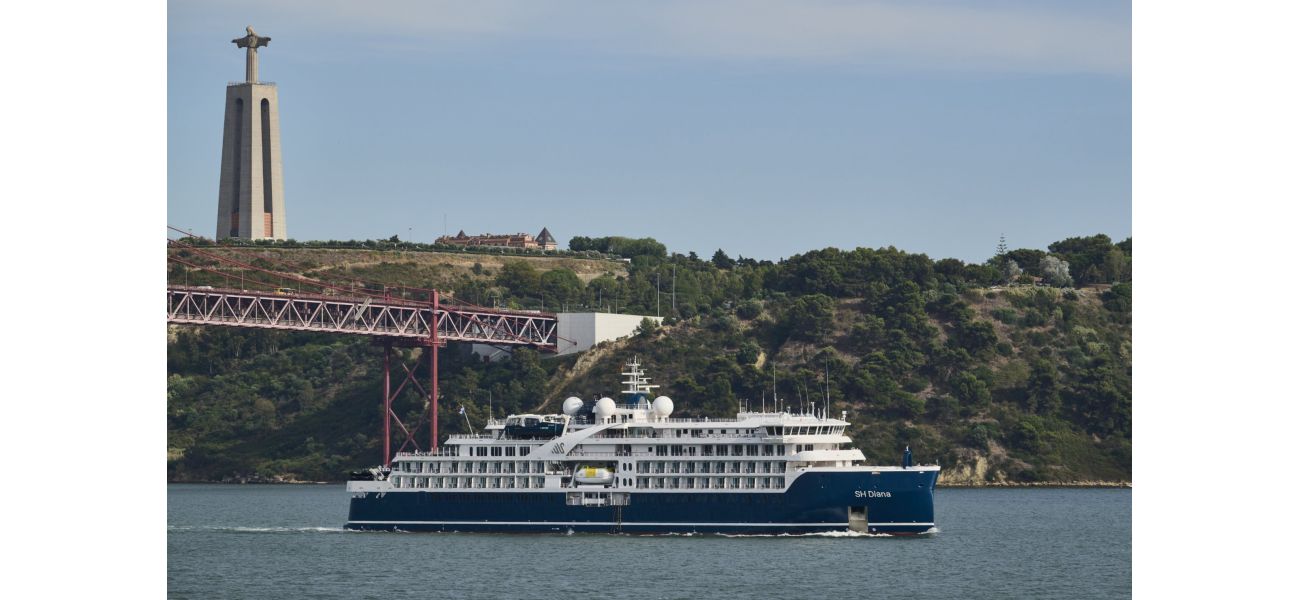 Passengers aboard a £7,000 luxury cruise are participating in a hunger strike - discover the reason behind it.