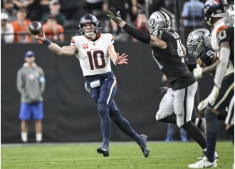 Broncos rookie QB Bo Nix continues to make waves, earning his third consecutive NFL top rookie award and setting a new franchise record.