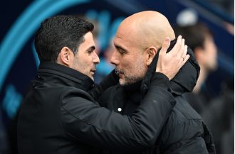 Arsenal manager Arteta sympathizes with Man City coach Guardiola for suffering facial lacerations in a game.
