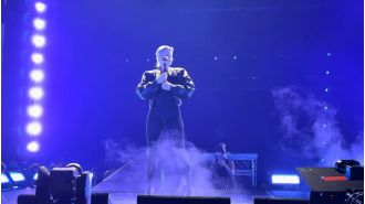 Former star of the 2000s returns for Charli XCX's London show after being gone for years.