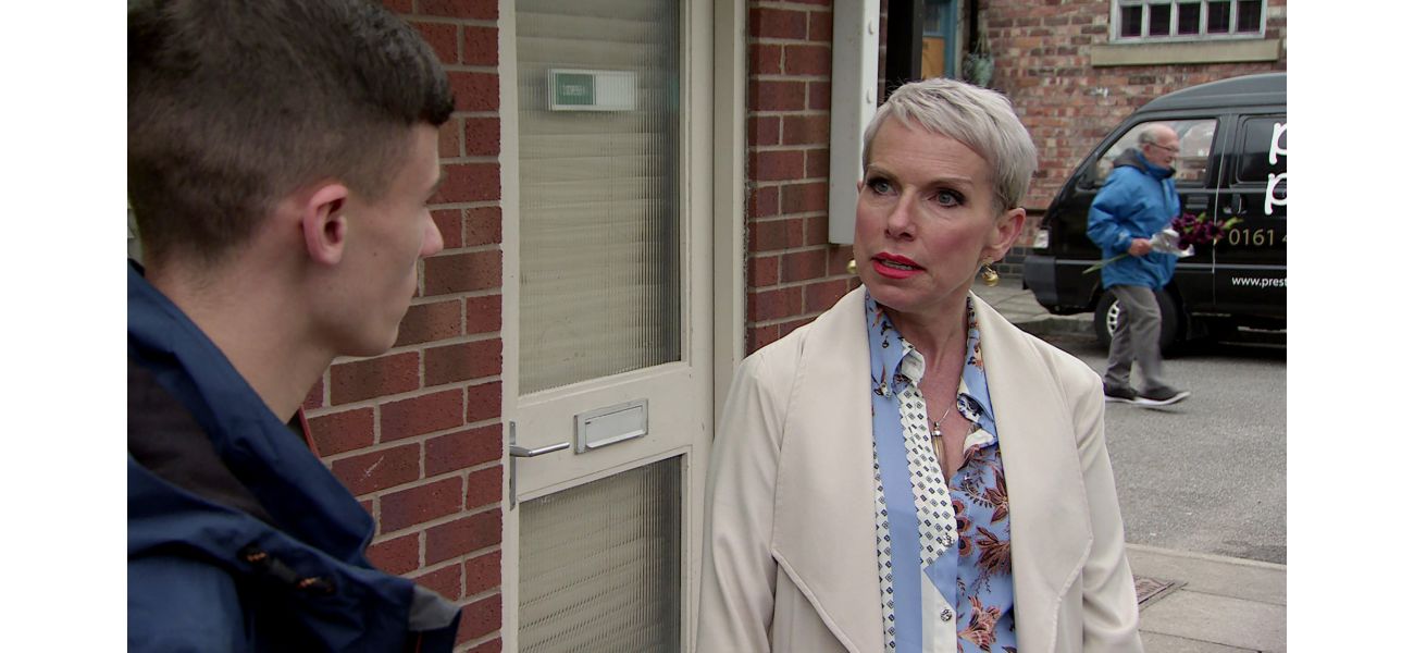 Corrie star involved in terrifying car accident, details verified