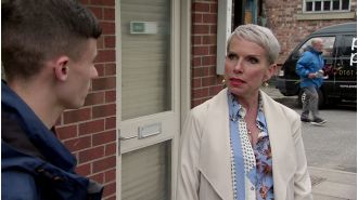 Corrie star involved in terrifying car accident, details verified