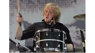 Former MCR drummer Bob Bryar dies at 44.