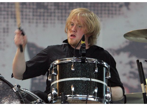 Former MCR drummer Bob Bryar dies at 44.