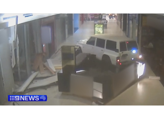 Bold robbery causes chaos in Melbourne mall with widespread damage.