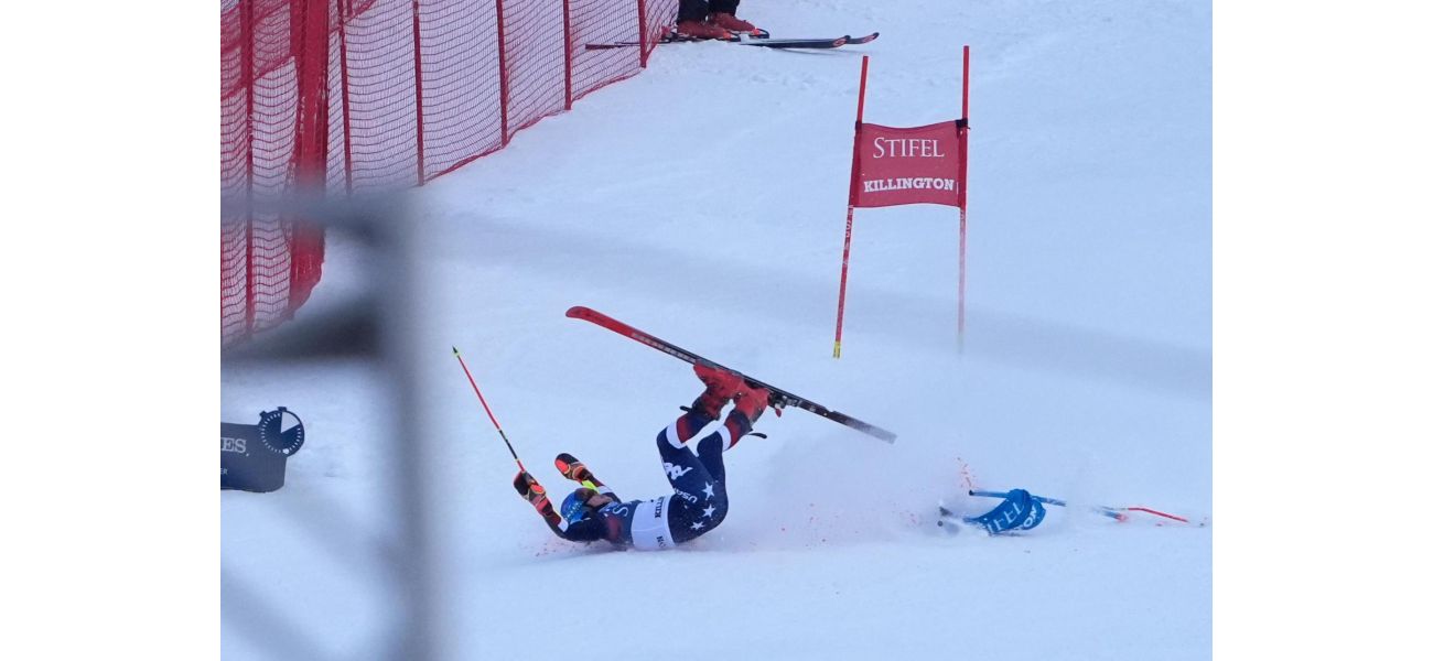 Shiffrin crashes in giant slalom final, removed on sled.