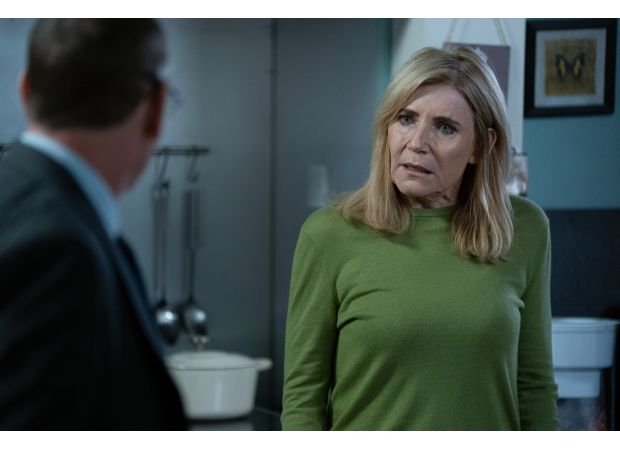 Ian finds damaging evidence in EastEnders while Cindy resumes her affair with Junior.