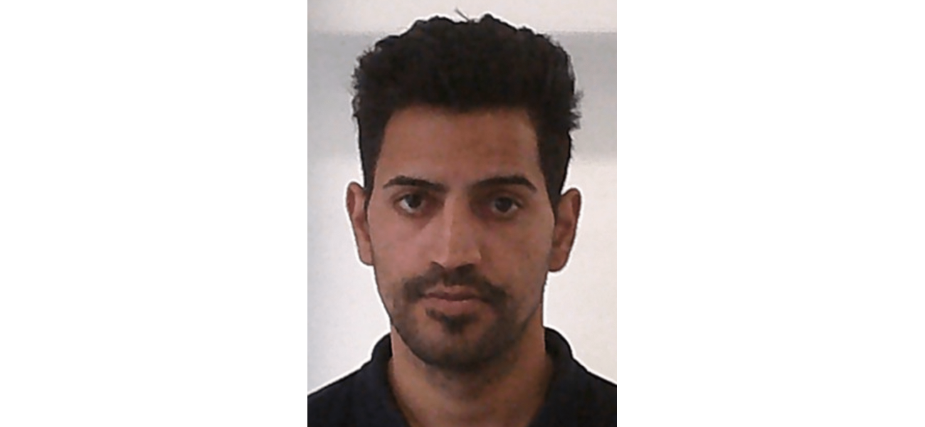 Police in Melbourne are urgently searching for a missing sex offender.