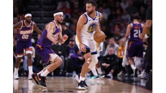 Suns dominate first half, sending Warriors to fourth consecutive loss.