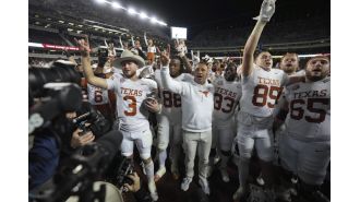 Texas' Wisner shines in No. 3 team's victory over No. 20 Texas A&M, securing spot in SEC title game.
