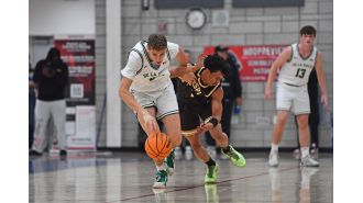 De La Salle dominates SoCal team, led by Derek Fisher, in first game of the season.