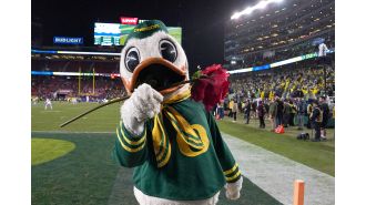 A roundup of Saturday's top college football results: Oregon's potential benefits from a loss, ASU's clinching victory, Arizona's defeat, WSU's decline, and updated bowl predictions.