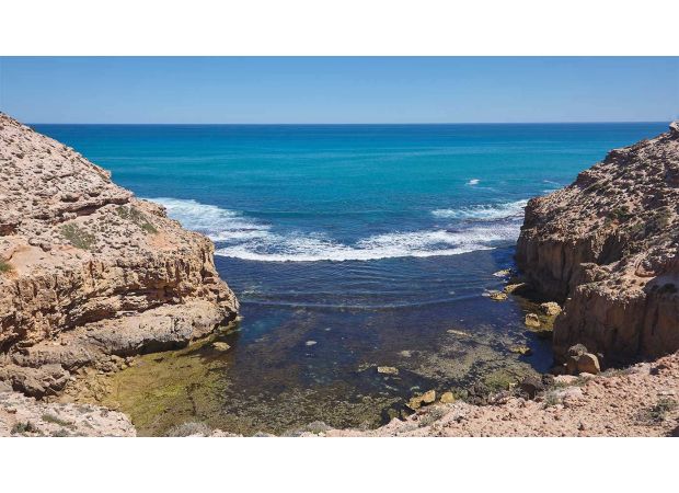 Fisherman discovered deceased in South Australia after boat excursion.