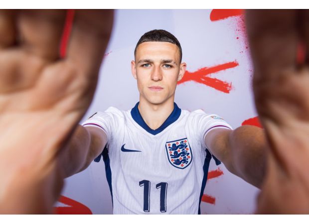 Phil Foden, a player for England, reveals the two most gifted individuals he has played alongside.