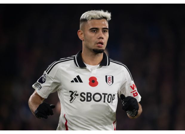 Pereira sorry for unprofessional behavior, dropped from Fulham team.