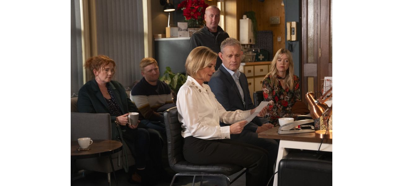 Exes find solace in each other's sorrow in upcoming funeral scenes on Coronation Street.