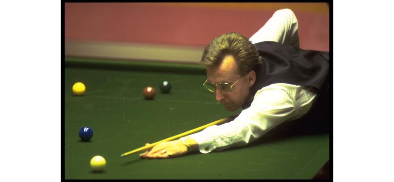 Terry Griffiths, a famous snooker player, has passed away at 77 after struggling with dementia.