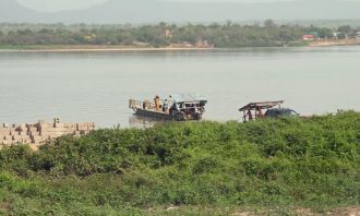 Over 50 dead in boat sinking during river crossing