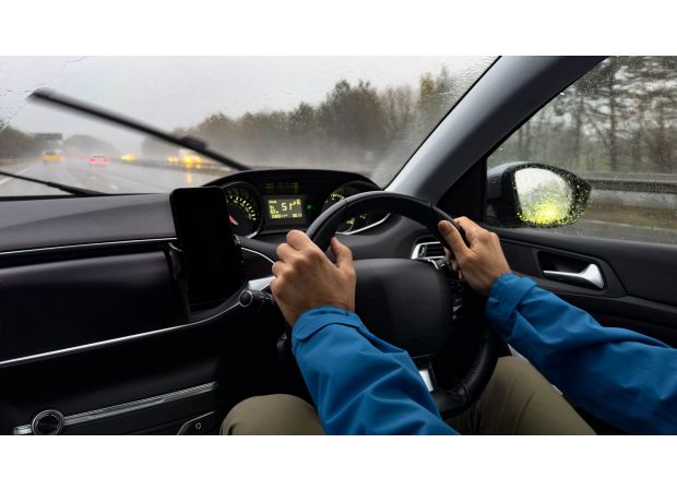 In December, many new UK driving laws will take effect.