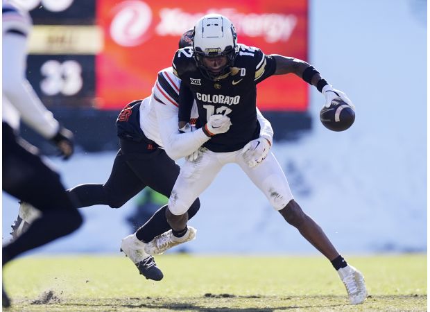 AP college football rankings for Week 14: CU moves up 3 spots, Oregon remains on top