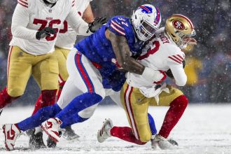 A quick review of the 49ers' snowy 35-10 defeat against the Buffalo Bills.