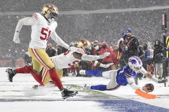 Josh Allen of the Bills caught a touchdown pass from himself against the 49ers.