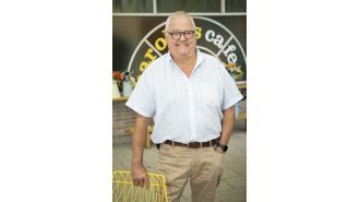 Neighbours actor has terminal cancer, feeling like they are being given a death sentence.
