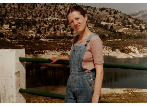 As a baby, I lost my mother to murder and I seek closure.