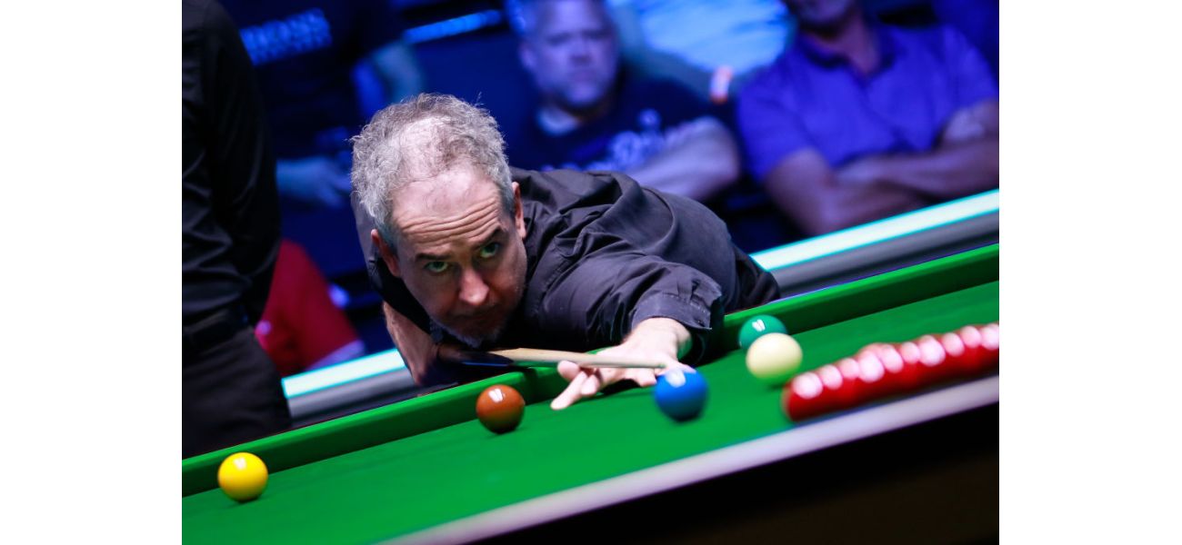 Hamilton praises his former coach Griffiths, calling him the top figure in the world of snooker.