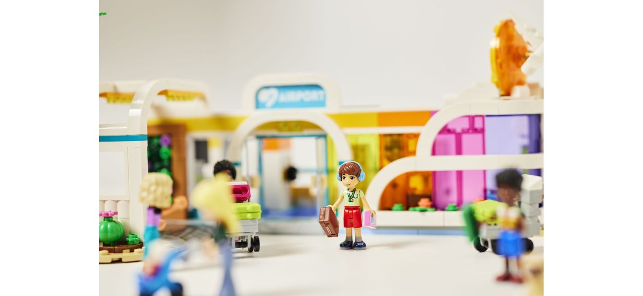 Lego introduces sets with special minifigures representing hidden disabilities and Sunflower lanyards.