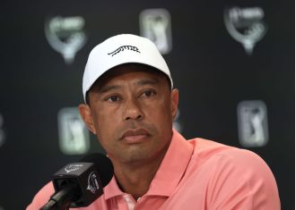 Tiger Woods reveals worrying injury update before 2025 season.