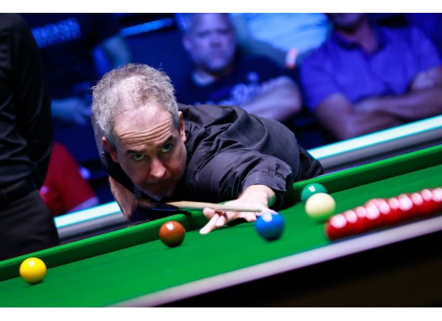 Hamilton praises his former coach Griffiths, calling him the top figure in the world of snooker.