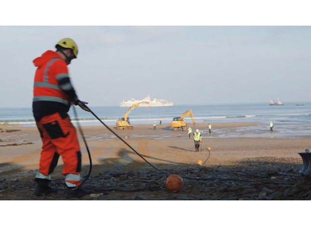 A cable worth $10 million is being planned to encircle the whole world.