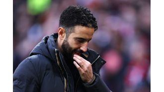 Former Manchester United striker Louis Saha reveals his desire to have an Arsenal player on his former team.