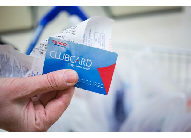 Tesco revamps Clubcard, offering discounts for EasyJet vacations.